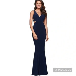 Ignite Evenings New York evening dress